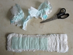 knip de randen van de luier af