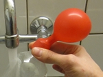 antwoorden proefje ballon op de fles